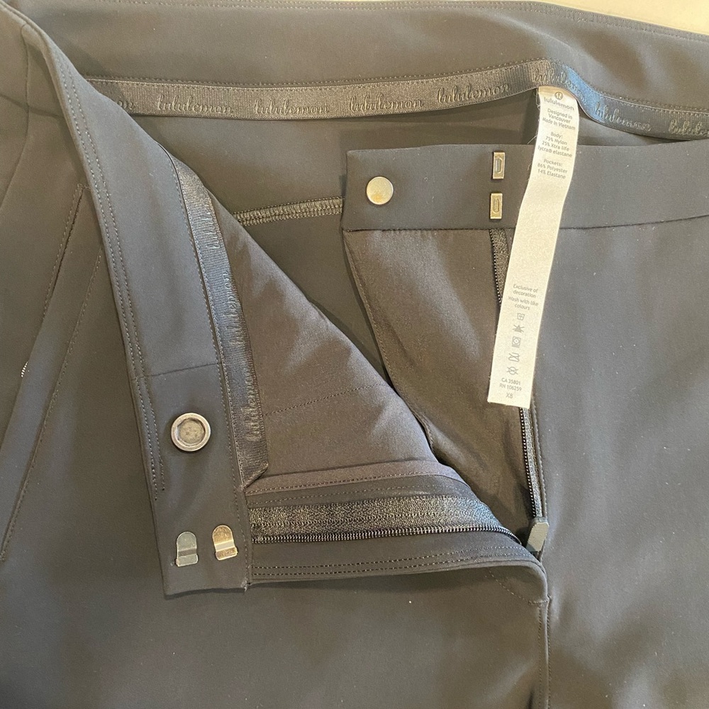 Lululemon black pants